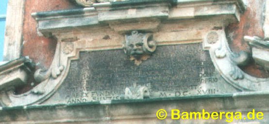 Portalinschrift am Haus zum goldenen Wappen